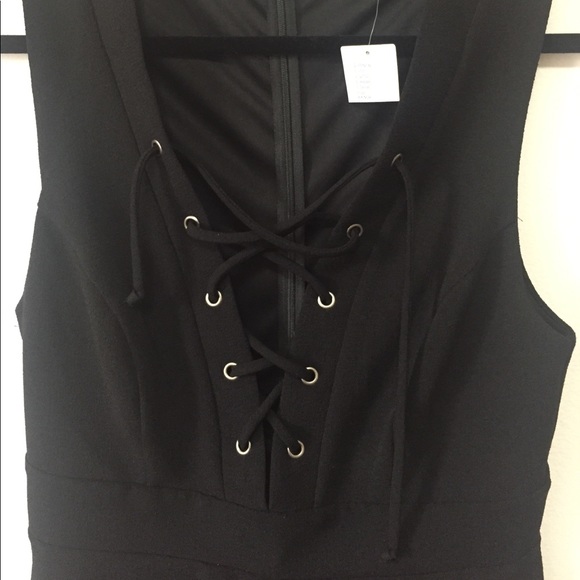 UO romper (new) - Picture 3 of 5