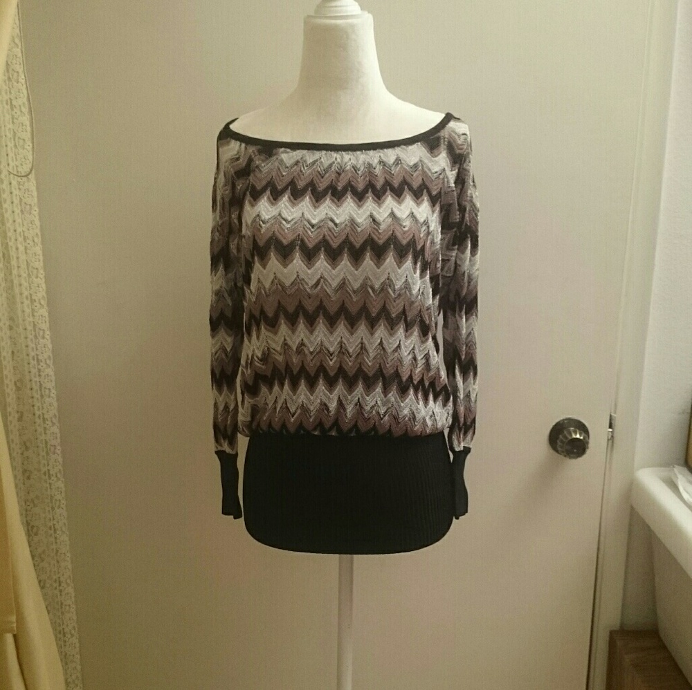 Bebe 3/4 Sleeves Zigzag Tunic