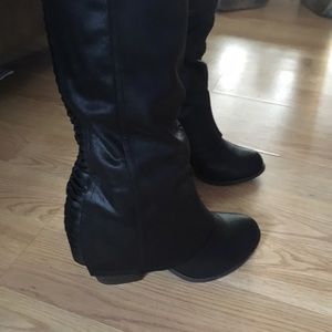 🍂🍃New Fergalious Laundry wide calf🍂🍃