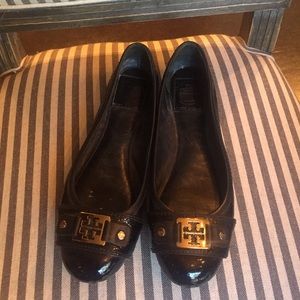 Tory Burch sz6.5 black flats