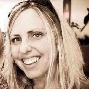 Meet your Posher, Leslie