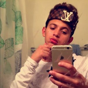 Meet your Posher, Erick