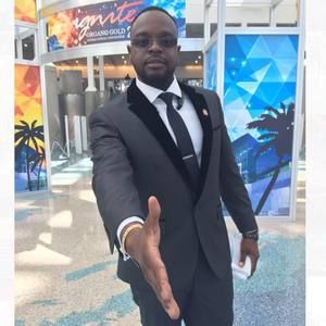 Meet your Posher, Andre