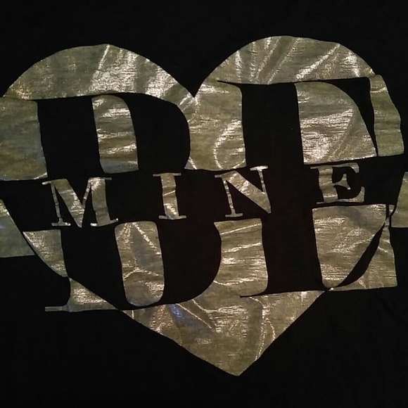 NWOT slinky Tee - Picture 2 of 4