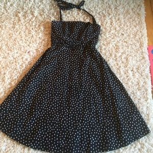 Retro look, stunning party dress