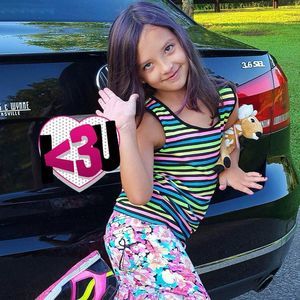 Meet your Posher, Traci