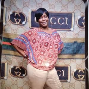 Meet your Posher, Rashida