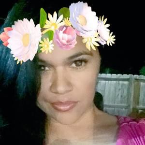 Meet your Posher, Mayra