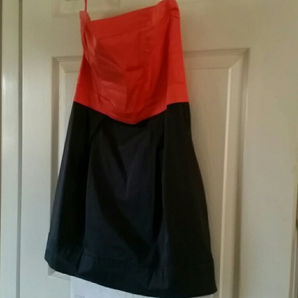Strapless dress
