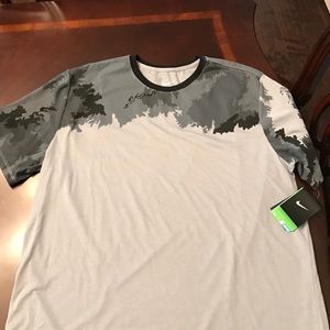 Nike NWT dri-fit camp shirt