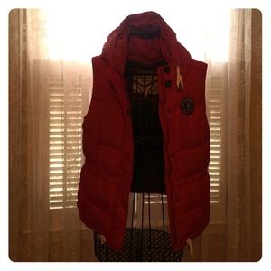Abercrombie and Fitch vest