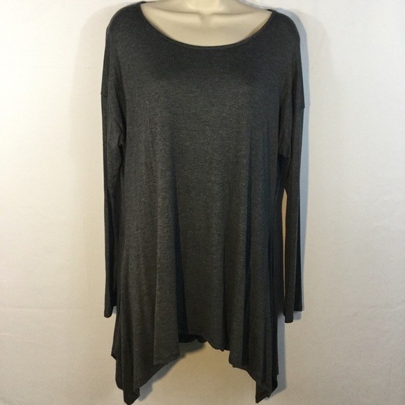 ❗️LAST ONE❗️Charcoal Asymmetrical Tunic Medium - Picture 4 of 4