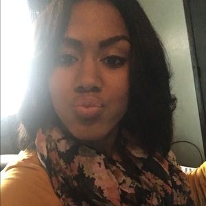 Meet your Posher, Shirell