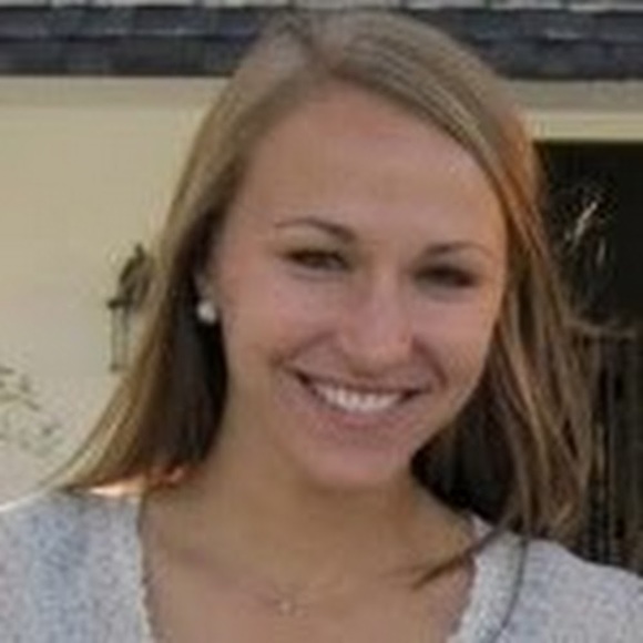 Meet your Posher, Alicia - Picture 1 of 1