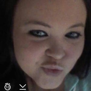 Meet your Posher, Gloria