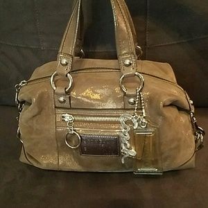 Closet Clear Out Coach Poppy Purse