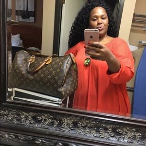 Meet your Posher, Nakia