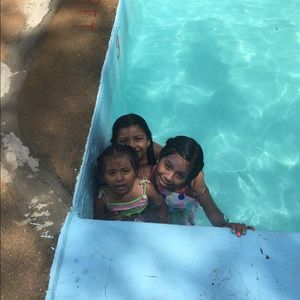 Meet your Posher, Ana