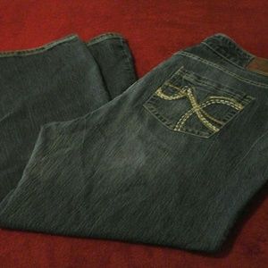 Maurice's brand jeans