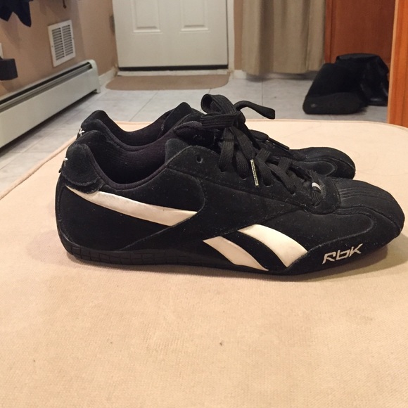 Reebok Sneakers