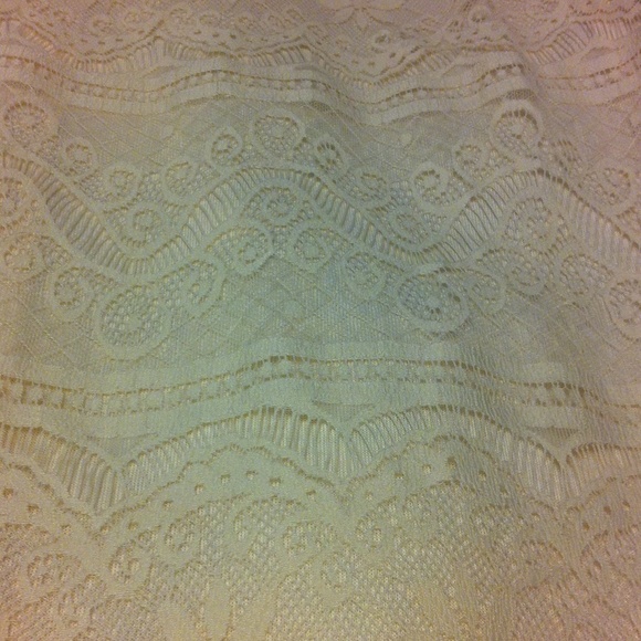 Lace Minidress - Picture 4 of 4