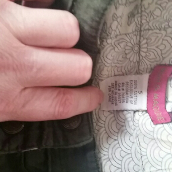 Mimi & Maggie Khaki Skirt - Picture 3 of 3