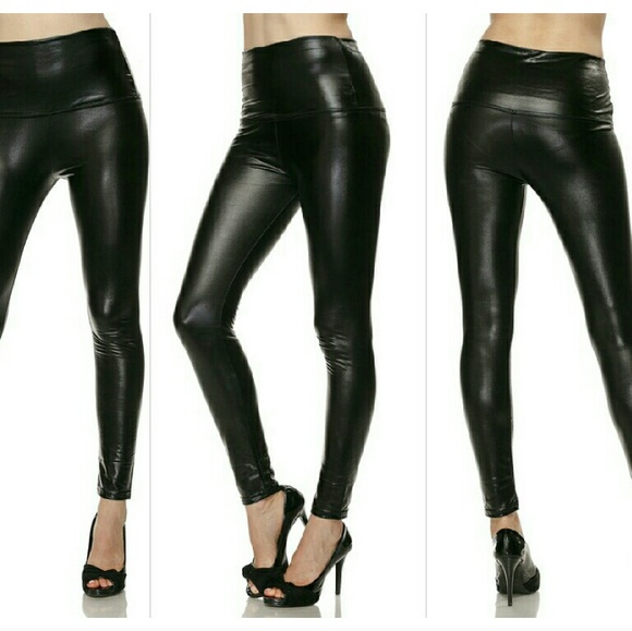 ‼️CLEARANCE‼️LAST ONE!Faux Liquid Leather Leggings - Picture 2 of 3
