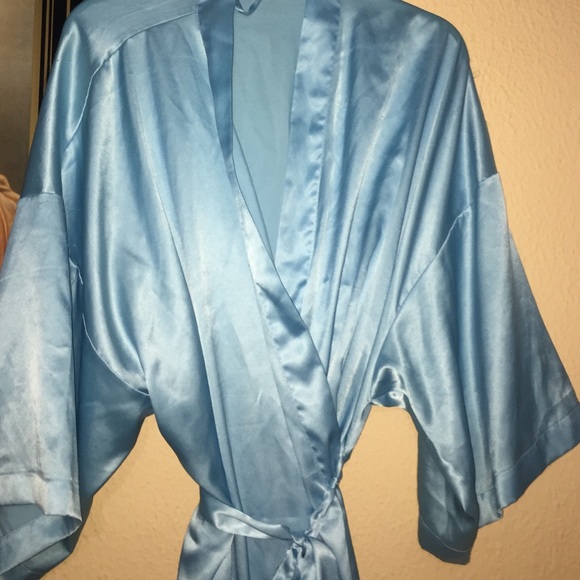 VS kimono