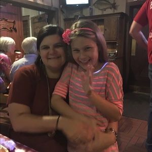 Meet your Posher, Becky