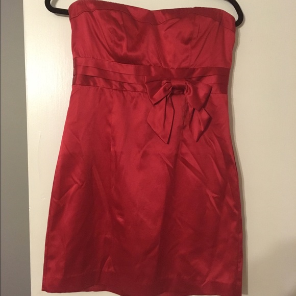 Holiday Dress - Red Sweetheart Strapless with Bow