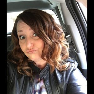 Meet your Posher, Priscilla