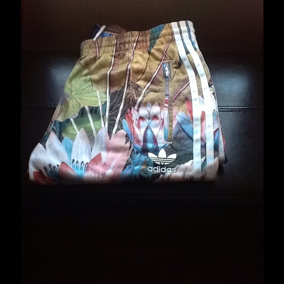 HOTTT FLORAL ADIDAS PANTS