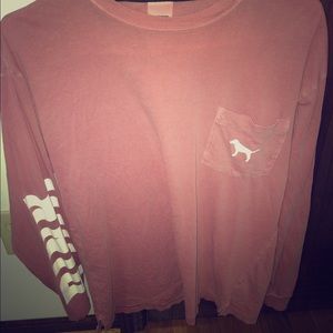 VS PINK TEE-LONG SLEEVE