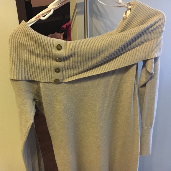 Pullover - Picture 2 of 3