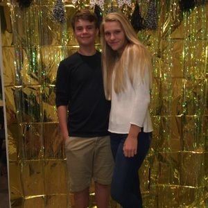 Meet your Posher, Cameron