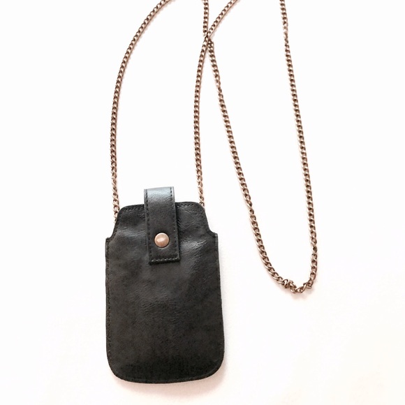 Urban Outfitters, BDG black cellphone pouch
