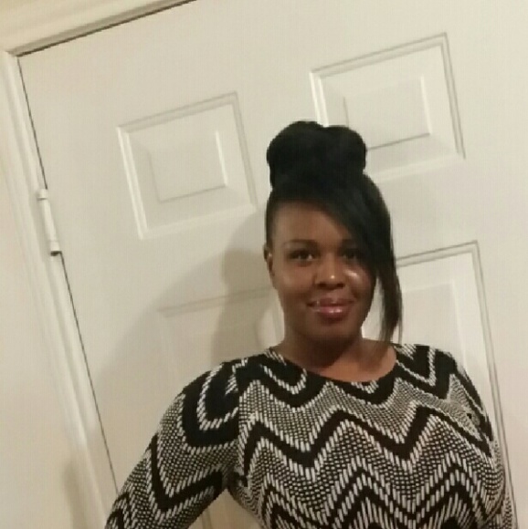 Meet your Posher, Jozette