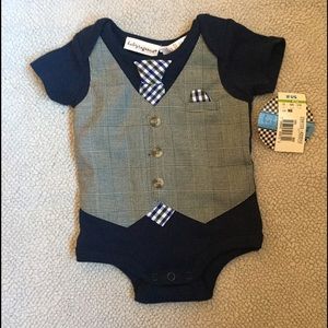 Tie/Vest onesie, brand new.