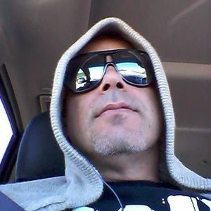 Meet your Posher, Eduardo