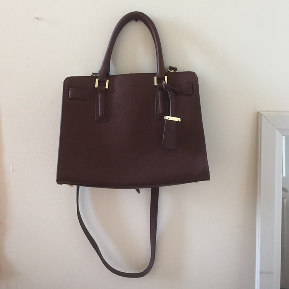 Medium sized purse