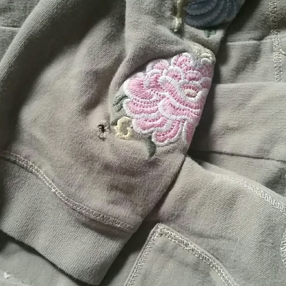 Girls Tan Khaki Flowery Outfit - Picture 4 of 4