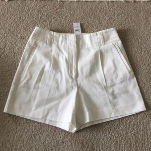 Ivory 3" inseam LOFT shorts