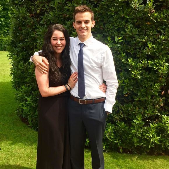 Meet your Posher, Sarah - Picture 1 of 1