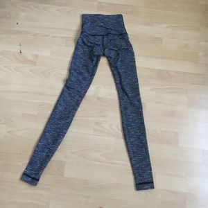 lululemon wunder unders
