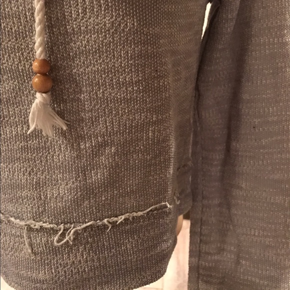 Aeropostale Cropped Pull Over Hoodie - Picture 3 of 3
