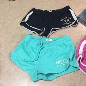 Hollister shorts bundle!! 4 pairs!!
