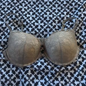 VICTORIAS SECRET very sexy push up