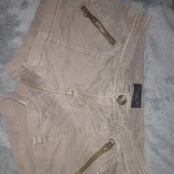 American eagle shorts ✨ 2