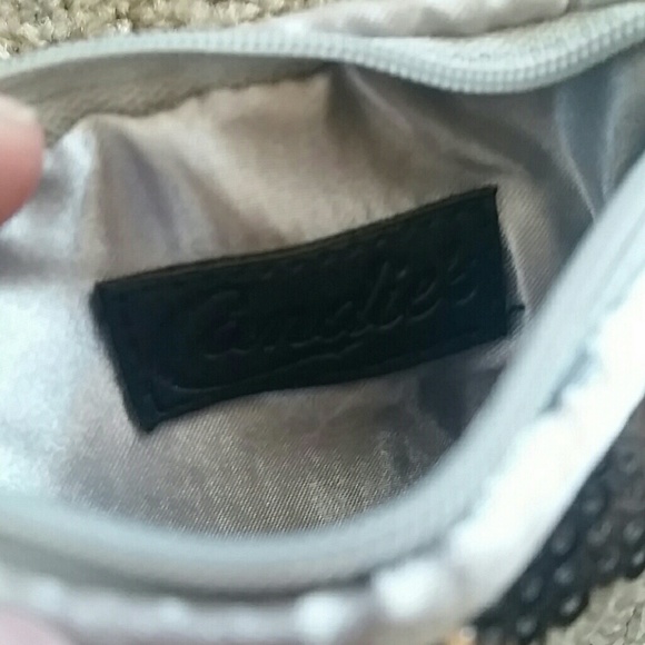 Candie's sequin silver wristlet - Picture 2 of 4