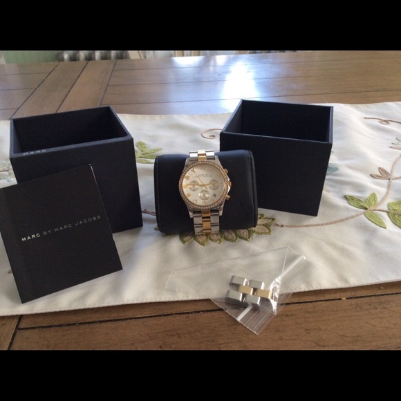 Marc by Marc Jacobs silver and gold link 2 tone